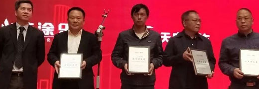 重磅！“華鋒幕墻”榮獲融創(chuàng)廣深區(qū)域第二屆供應商戰(zhàn)略峰會兩項大獎